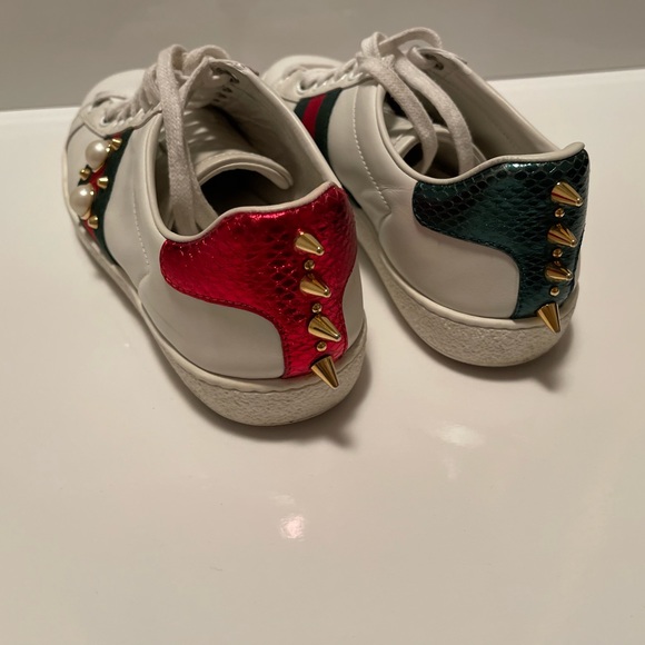 GUCCI Women’s Ace studded sneakers - Picture 5 of 7